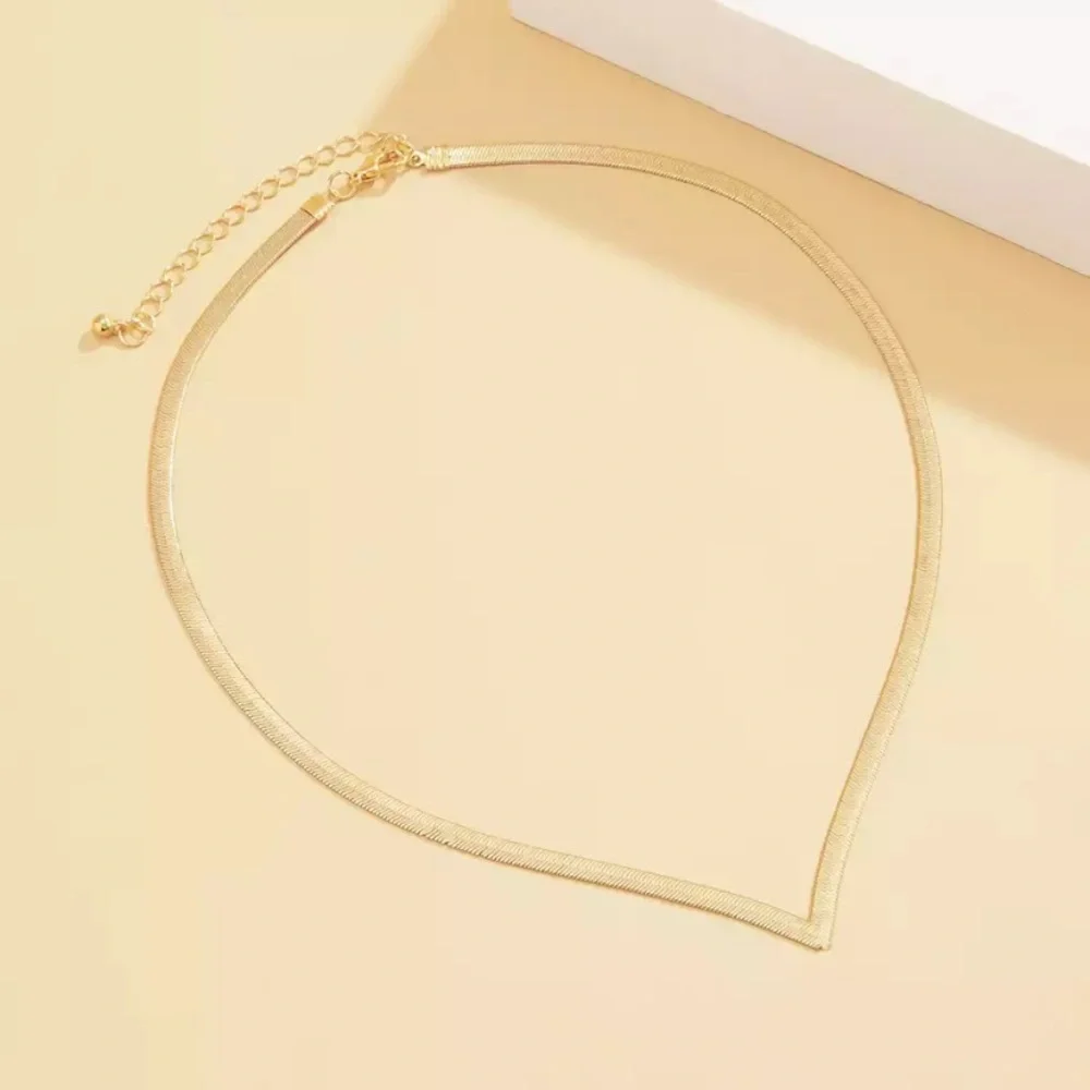 Flat‎ snake link chain choker gold plated necklace